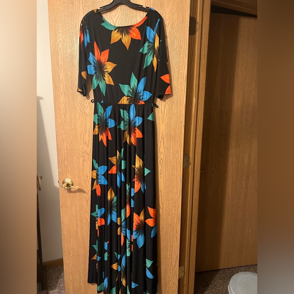 Floral Black Maxi Dress